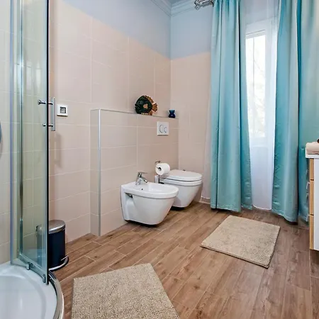 Peaceful Garden Apartman